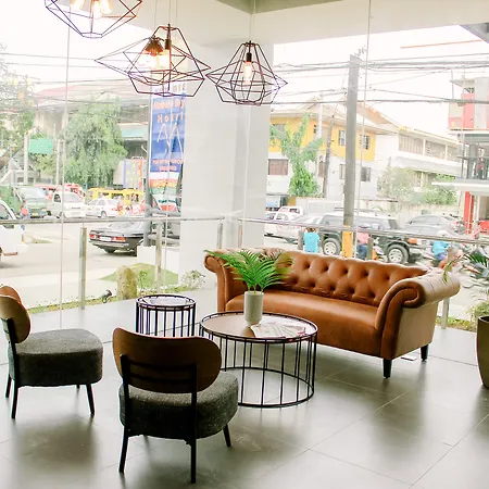 Mabolo Royal Hotel