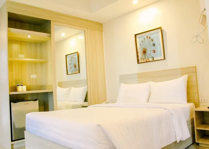 Mabolo Royal Hotel 3*