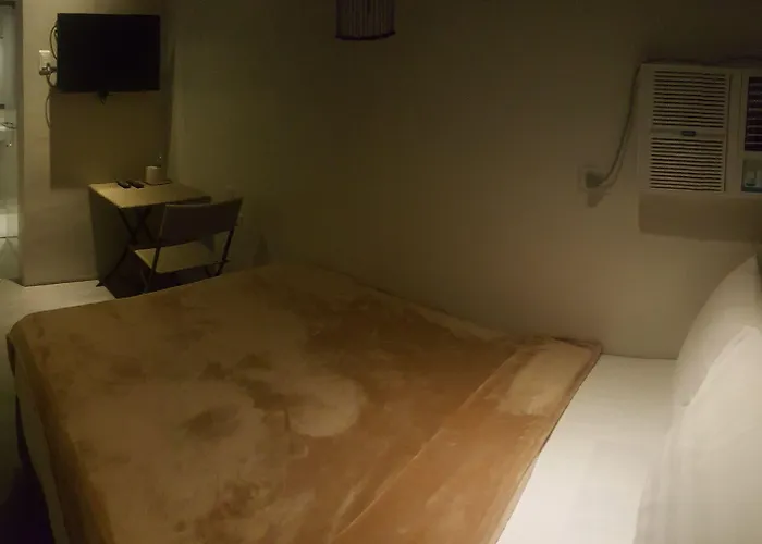 Mabolo Royal 3*